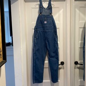 Key Brand women’s Bib overalls size 8, 28” inseam